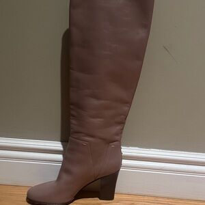 Classic Tall Women's Boot in Dusty Rose